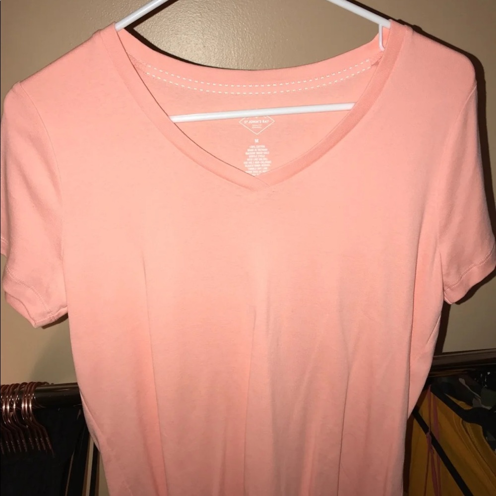 Women’s tee